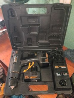 Vintage Craftsman Industrial 12.0V Cordless 3/8" Drill/Driver Kit with Case
