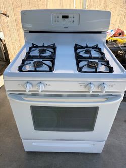 Kenmore White Gas Range Stove