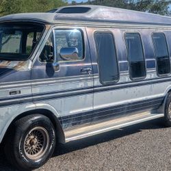 1988 Dodge Ram Van