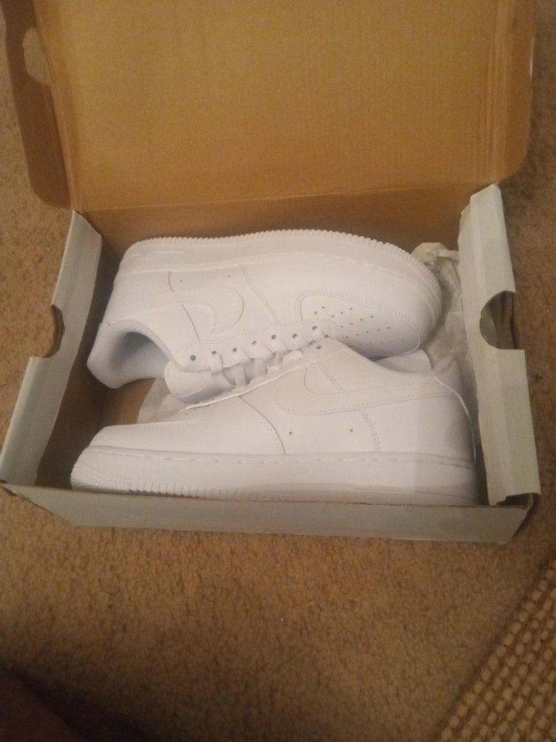 Nike Air Force 1 Size 10 New!