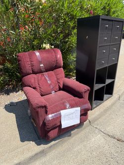 Free lazy boy recliner and Ikea kallax shelves