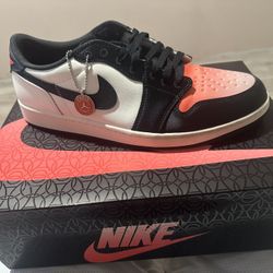 AIR JORDAN 1 RETRO LOW OG PSG SIZE 12.5