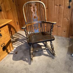 Rocking chair 