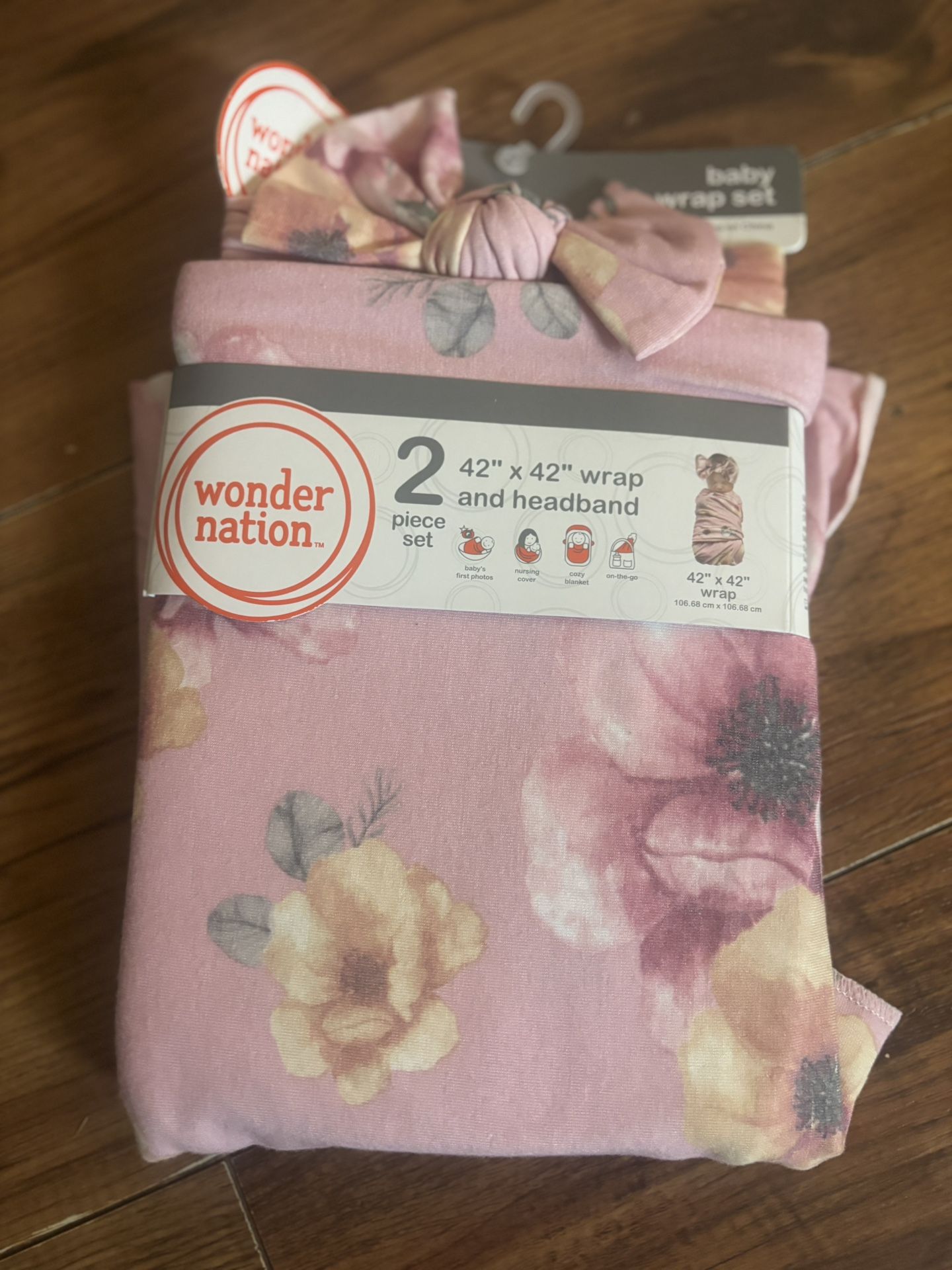 Wonder Nation Baby Wrap Set
