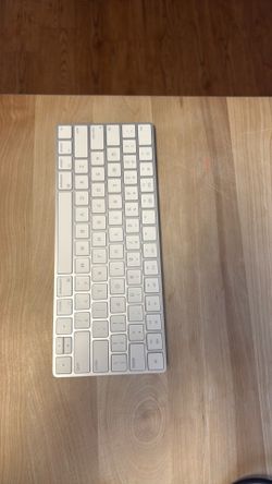 Apple keyboard