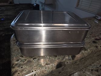 Stainless steel food storage containers