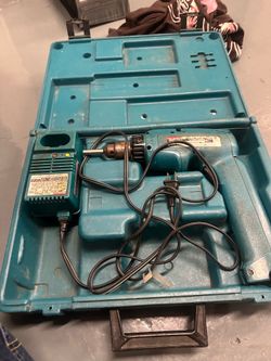Cordless driver drill