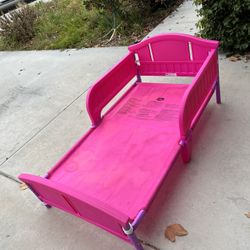 Toddler Bed $25 Mattress Sold Separately 
