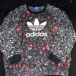 Adidas Medium Crewneck 