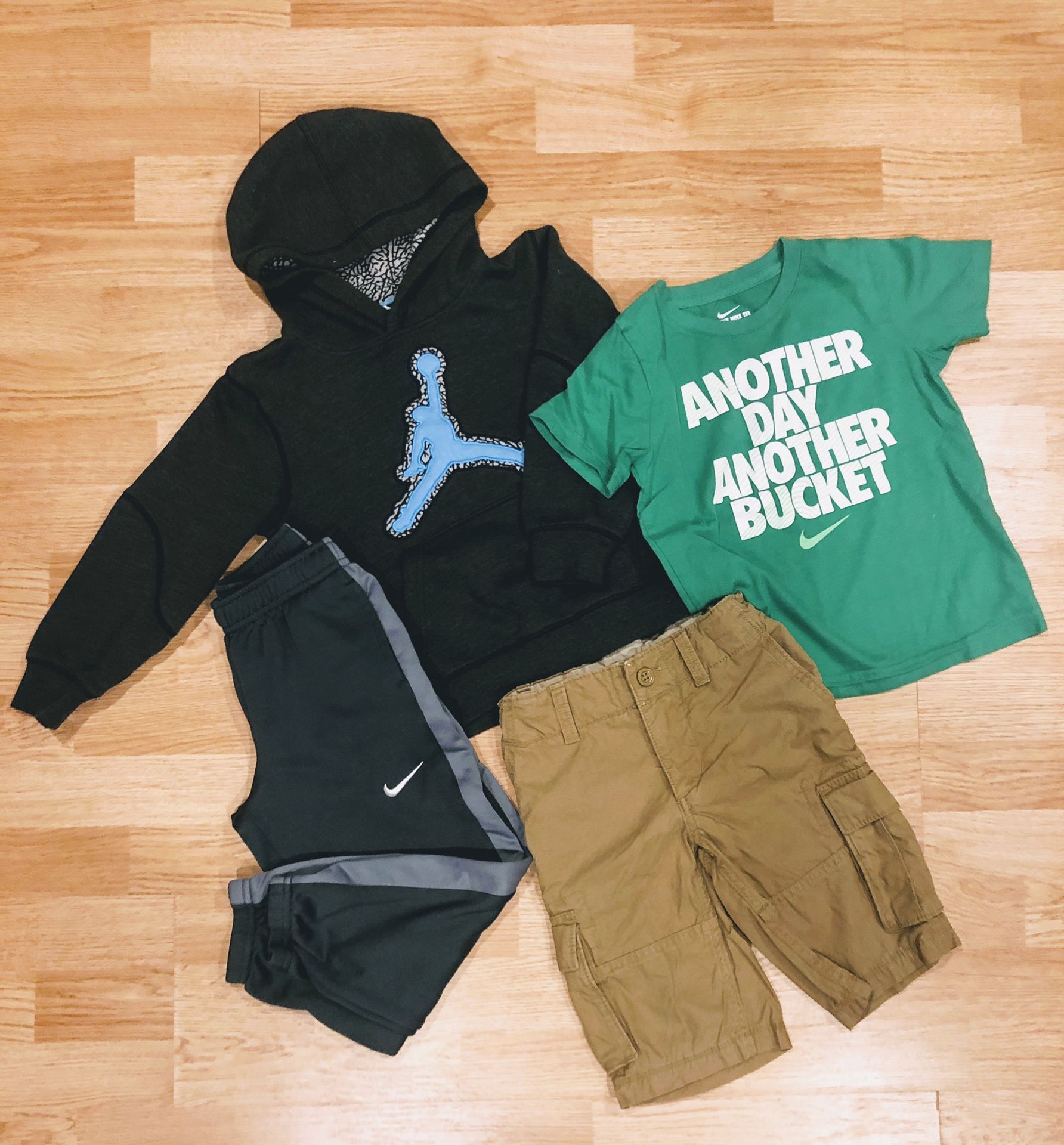 Fall outfit for boys (4 piece, size 5-7)