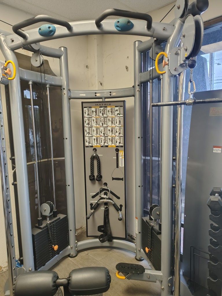 Matrix Functional Trainer Commercial Grade Gym Equipment Exercise Fitness Weight Machine