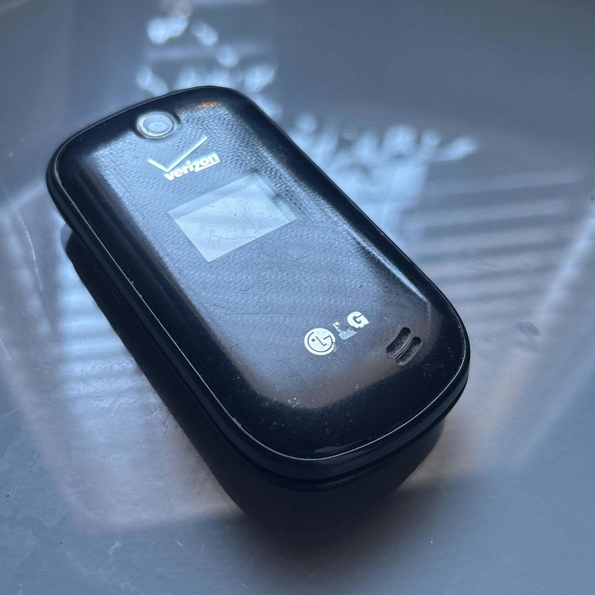 Free LG Old Flip Phone - Works Perfect No Charger