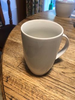 Threshold 20 oz Porcelain Mug - Compare @$9