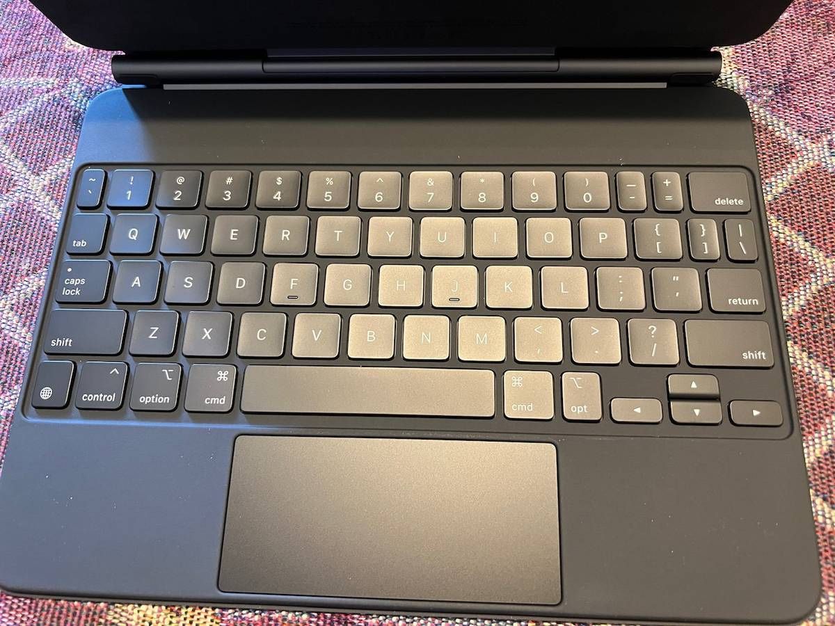 New iPad Pro 11 Magic Keyboard fits 1st gen -6th gen and IPad Air 10.9