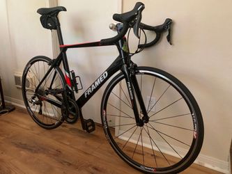 FRAMED brand road bike 63cm