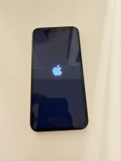 iPhone 11 (unlocked )