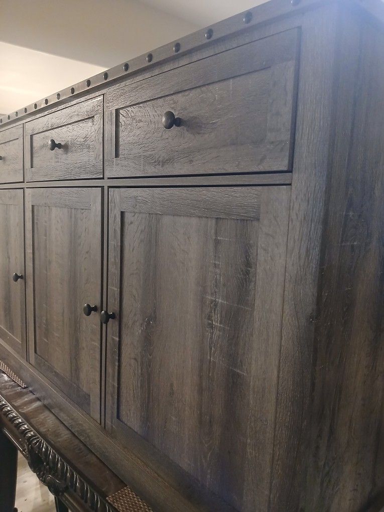 Sideboard & buffet  New  65"