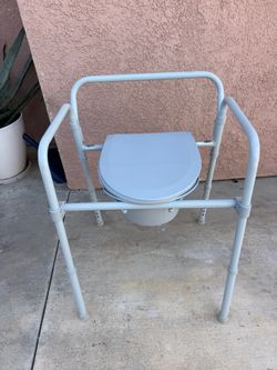 Commode