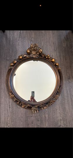 Wood mirror