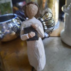 Willow Tree ANGEL OF LEARNING 