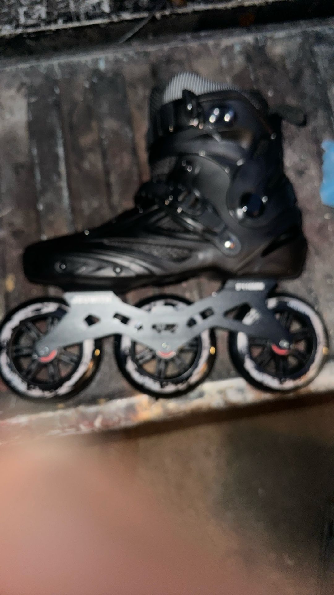 Brand New 3wheel Skates