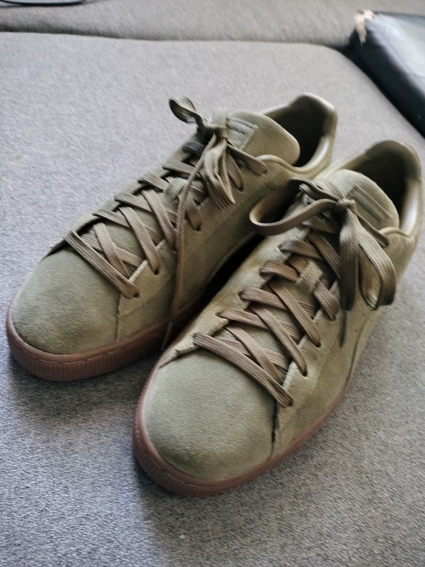 Green Suede Old Skool Pumas 8.5 Mens New