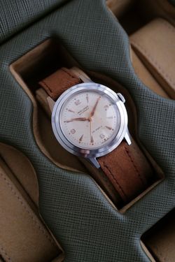 Vintage Movado Automatic, François Borgel case