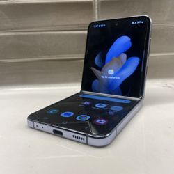 Samsung Z Flip 4 256GB AT&T / CRICKET