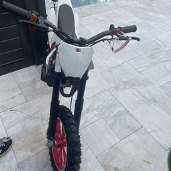 Never used it before and has no chain