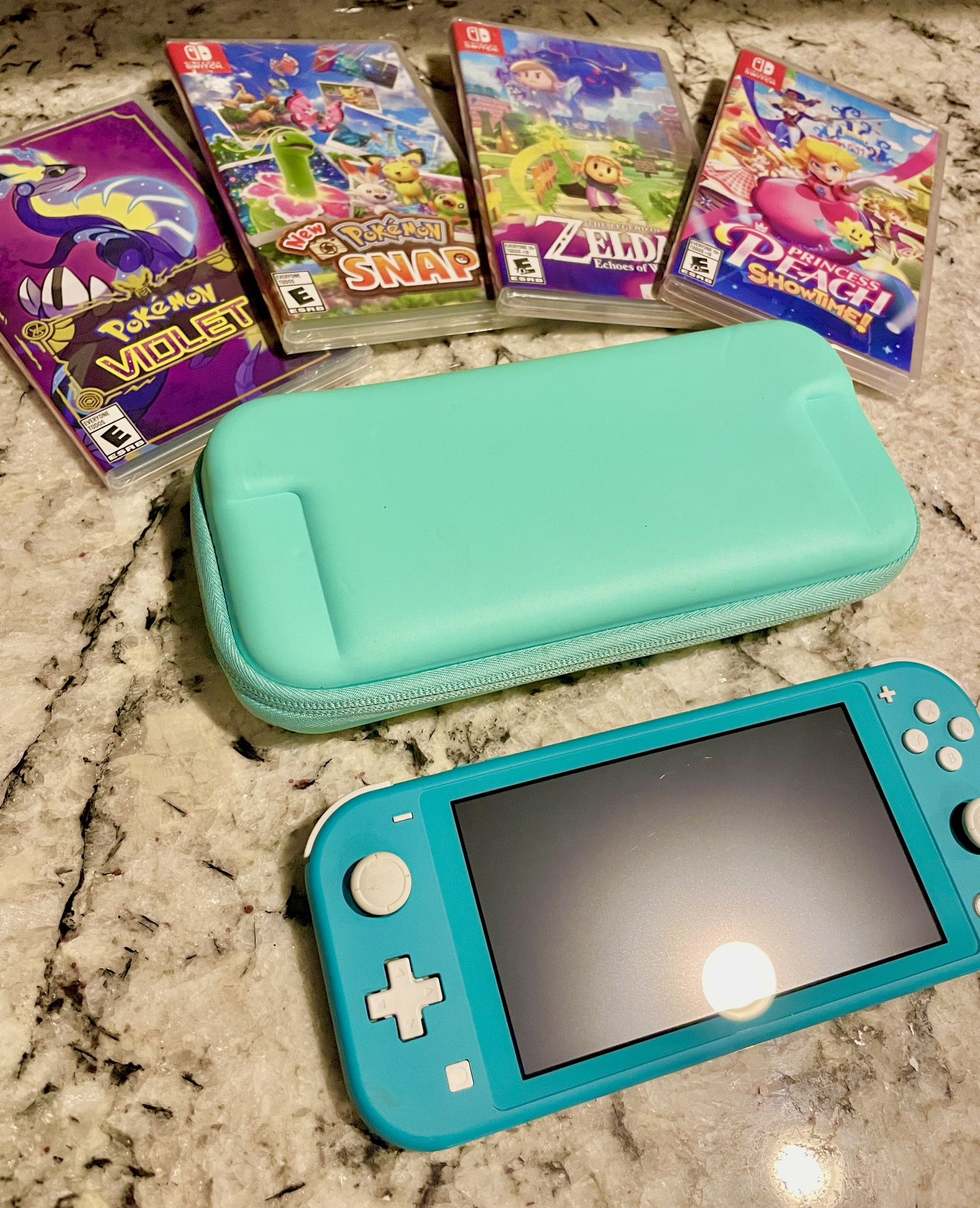 Nintendo Switch Lite Turquoise In Great Condition