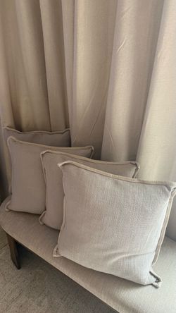 Set of 4  beige/Neutral Pillow cases + inserts