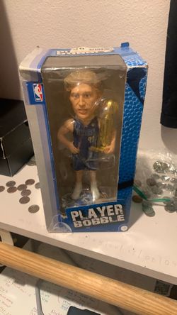 Championship bobble head Dirk Nowitzki