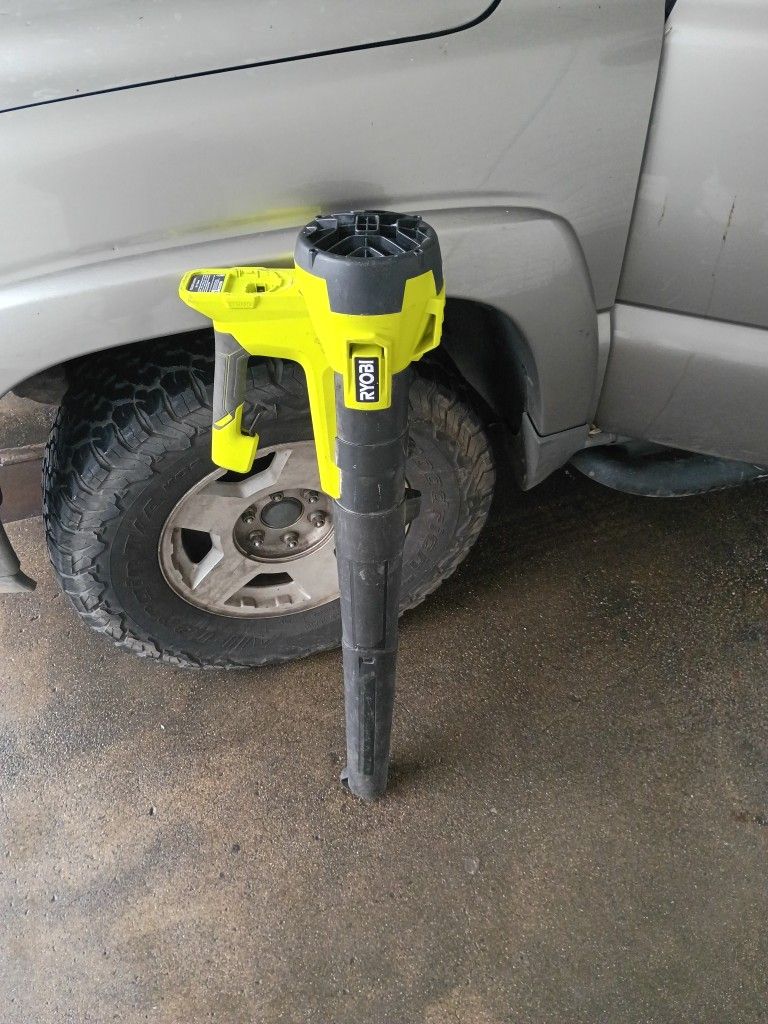 Ryobi Blower With Battery And Charger