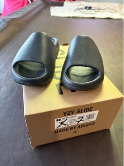 yeezy slide