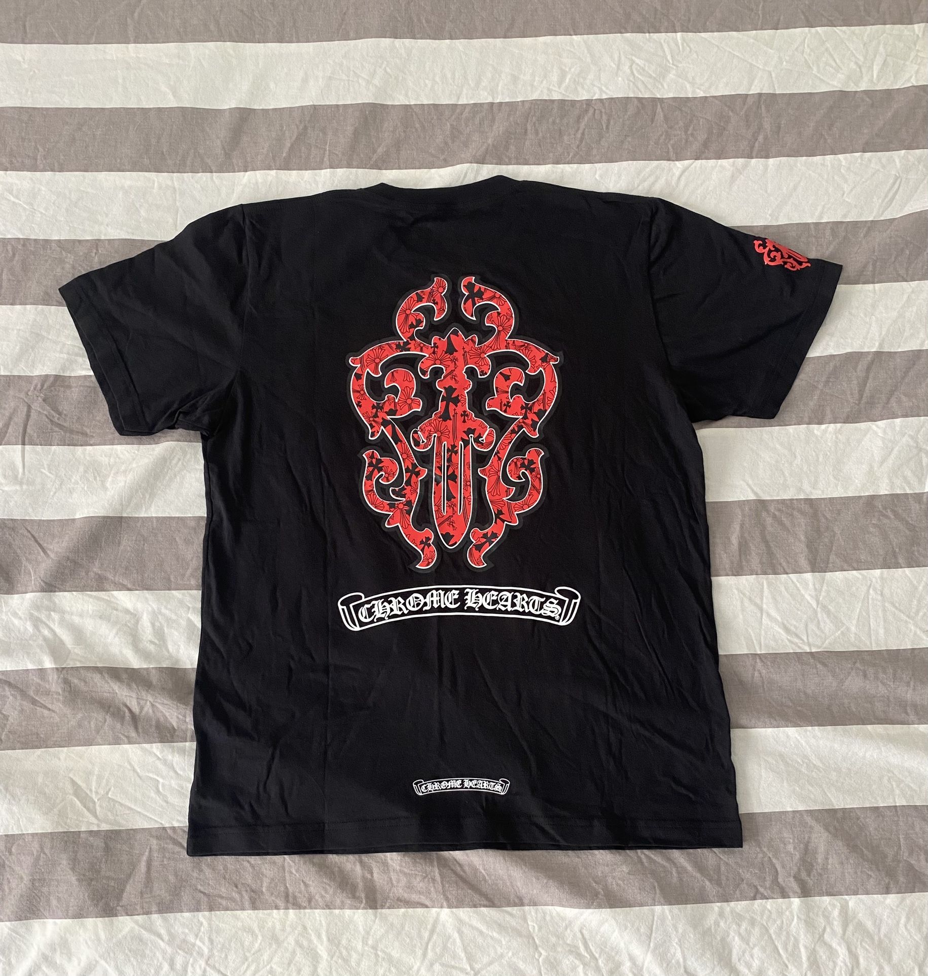 Chrome Hearts Dagger Pocket Logo T shirt Size Large