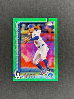2025 Topps Chrome Mookie Betts #50 Green Wave /99 Los Angeles Dodgers
