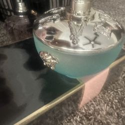 Perfumes 