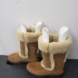Ugg Boots W8