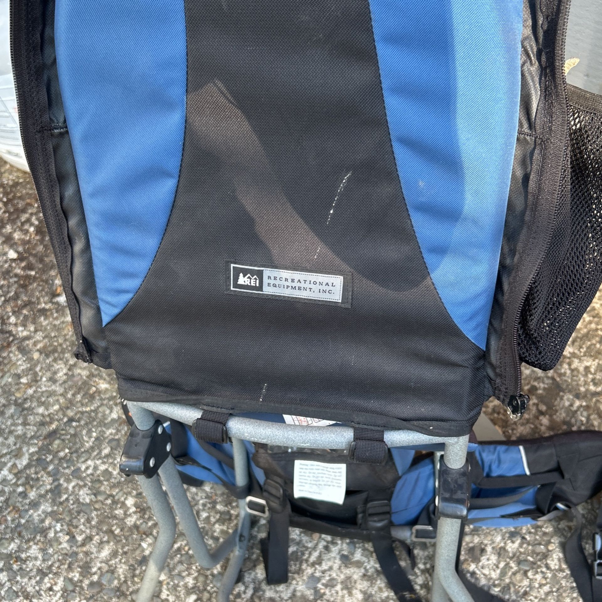REI BABY HIKING GEAR