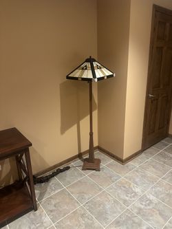 Tiffany Style Lamp