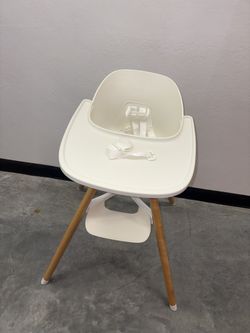 Lalo 3 -in-1 Modern Baby Chair