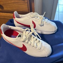 Nike Cortez