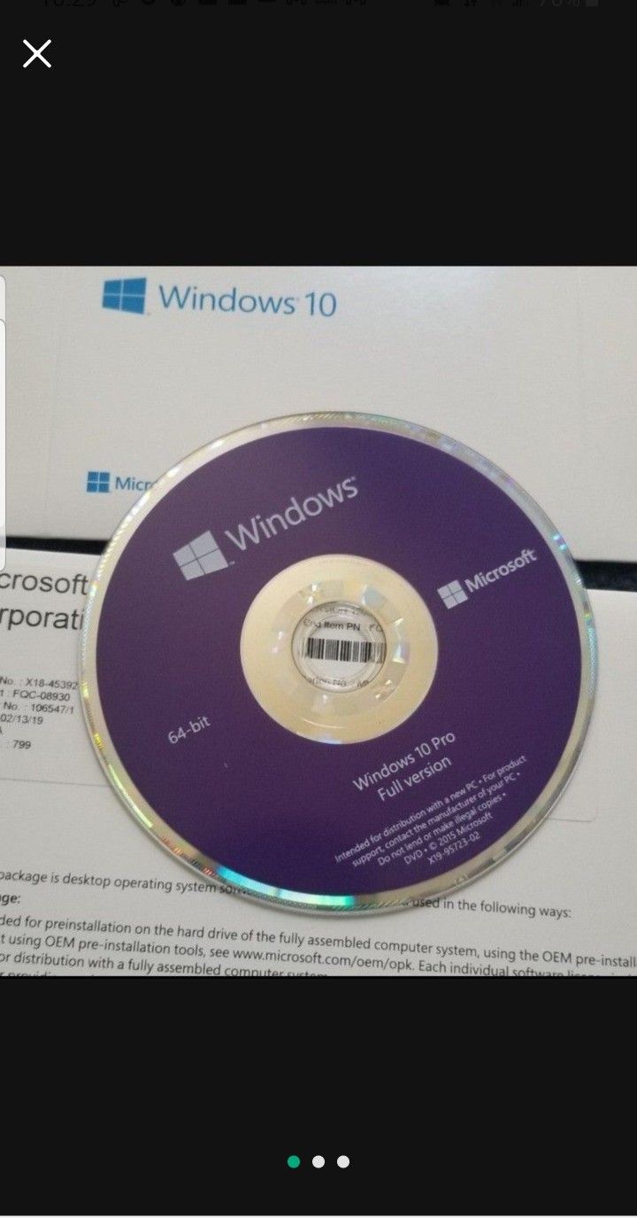 Windows 10 Pro DVD's and Home Edition (NO KEY)
