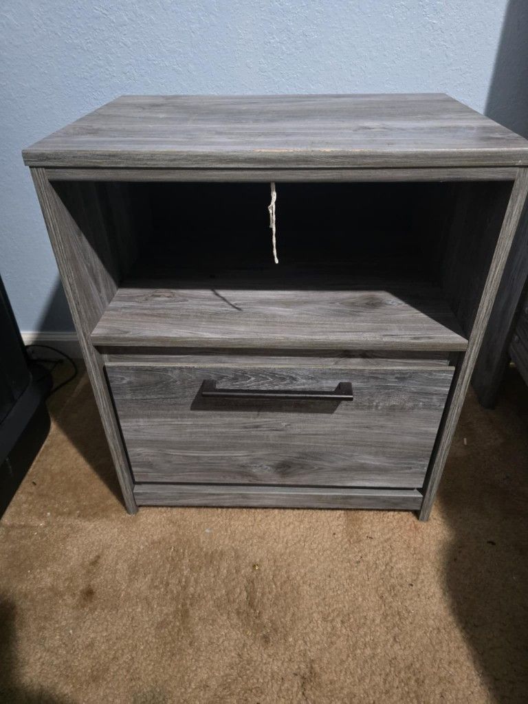 Bedroom set