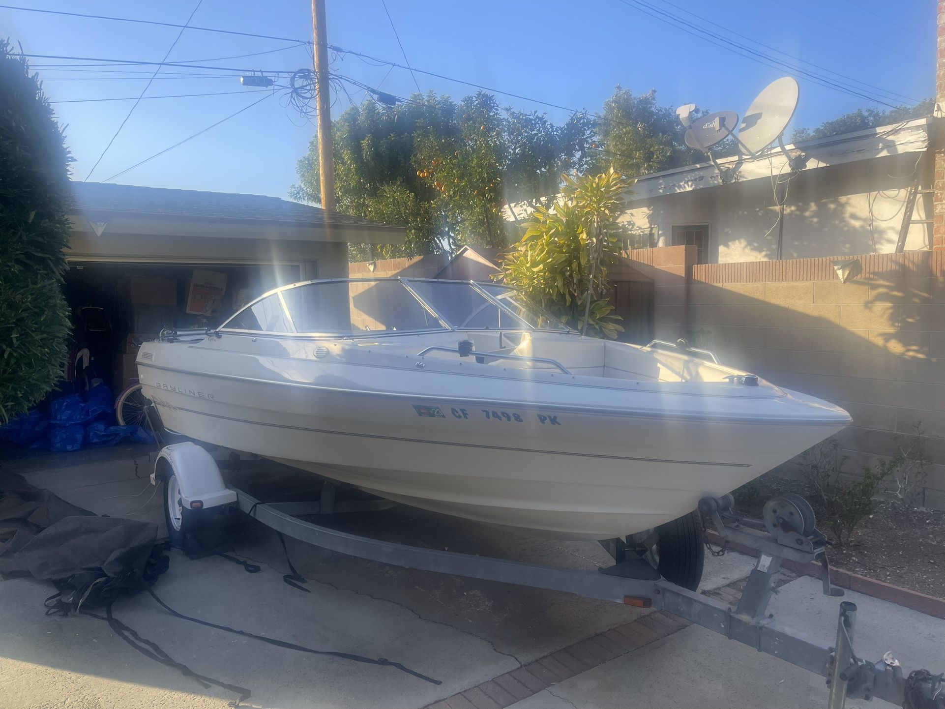 1999 Bayliner Capri classic