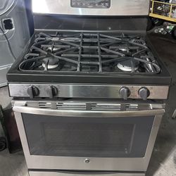 GE Stove 