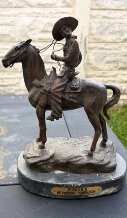 Statue