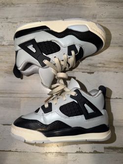 Air jordan's size 8C toddlers great condition