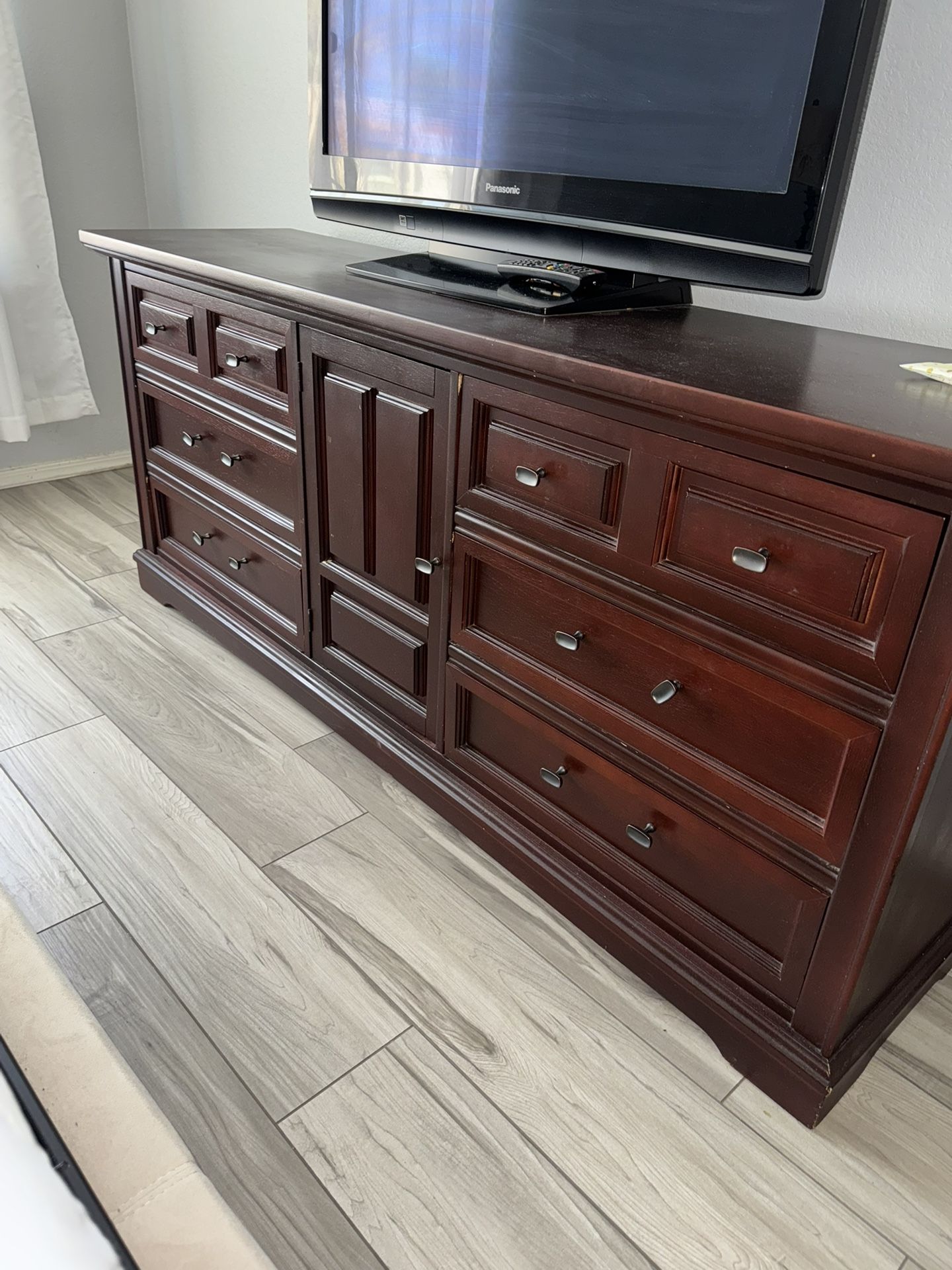 Large Dresser + Plus 2 Night Stands