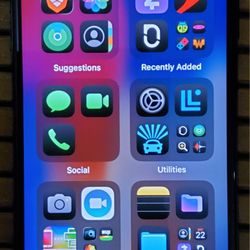 iPhone XS MAX 64gb Excellent Condition. Fully Factory Unlocked From Apple. LOTS Of Extras See Other Pictures And Description